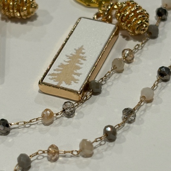 Pacific Northwest Theme Gold Pinecone Earrings & Necklace - Picture 6 of 11